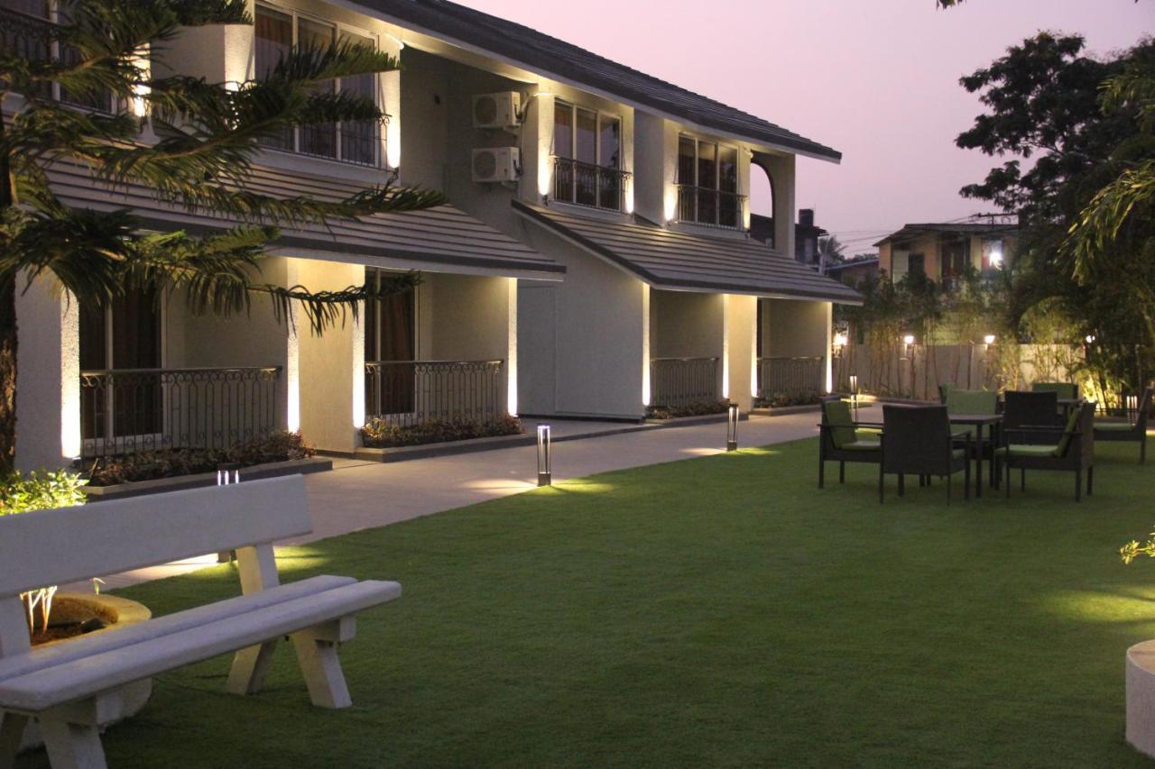 Meritas Adore Resort Lonavala Εξωτερικό φωτογραφία